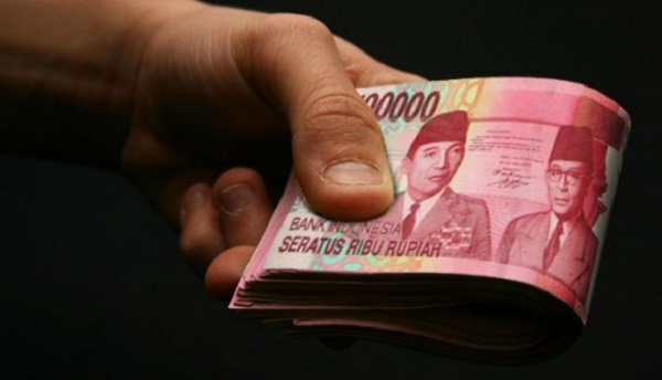 Polisi Amankan Uang Rp. 8,2 Juta dari KPPS Desa Hegarsari